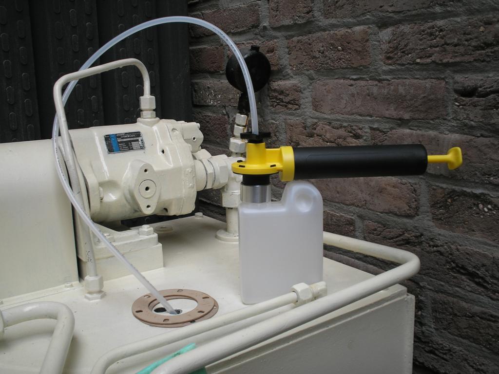 Pompe de prélèvement d'échantillons Kit bouteilles HDPE 150 ml